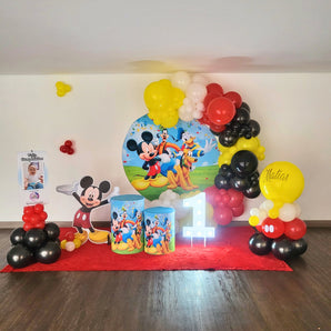 MICKEY Y SUS AMIGOS